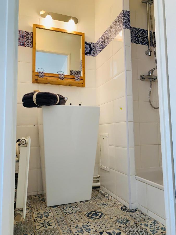 Bed And Breakfast Luxe La Defense U-Arena Courbevoie Bagian luar foto